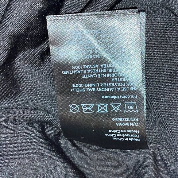 H & M Black & Silver Giant Sequin Long Sleeve High Neck Swing Dress EUC Small - Picture 16 of 16